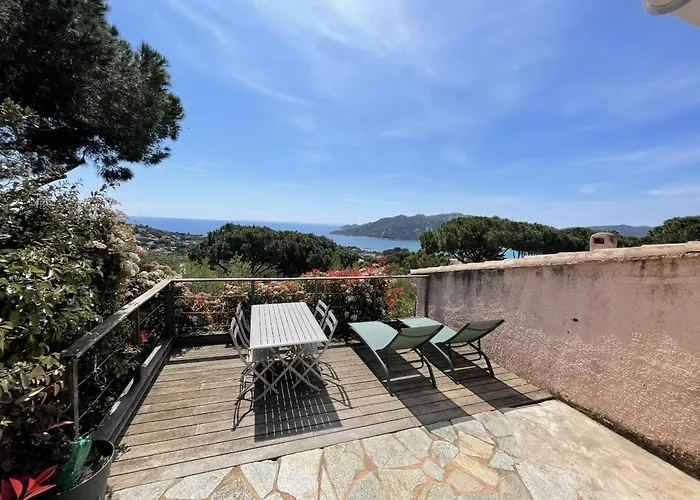 Les Mini-Villas De Santa Giulia
